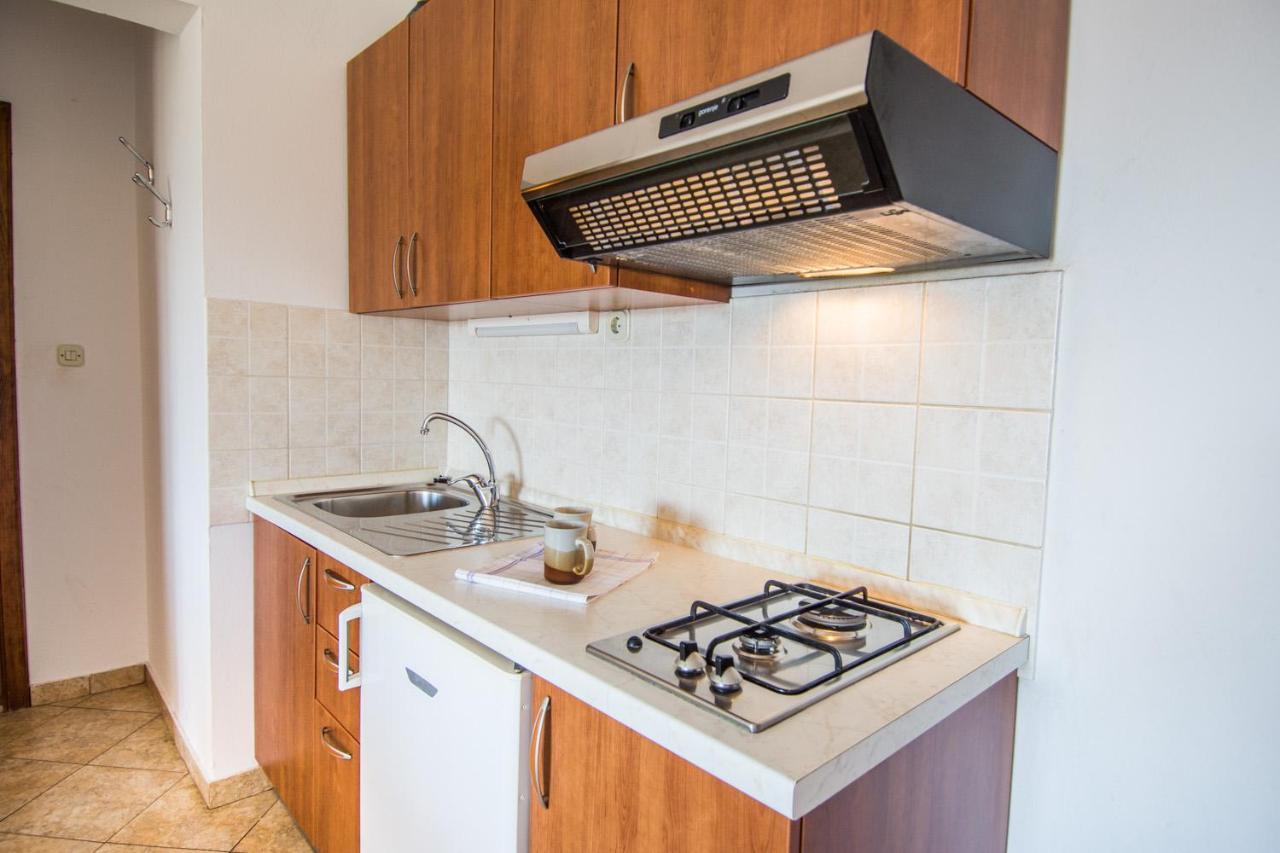 Apartments Adria Биоград-на-Мору Номер фото